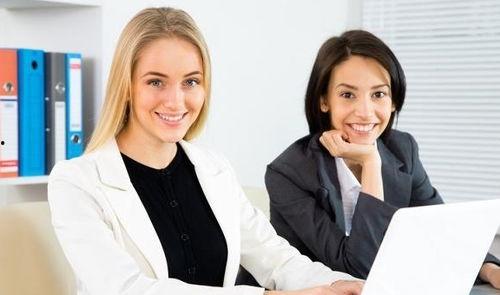 草莓姐的职场危机